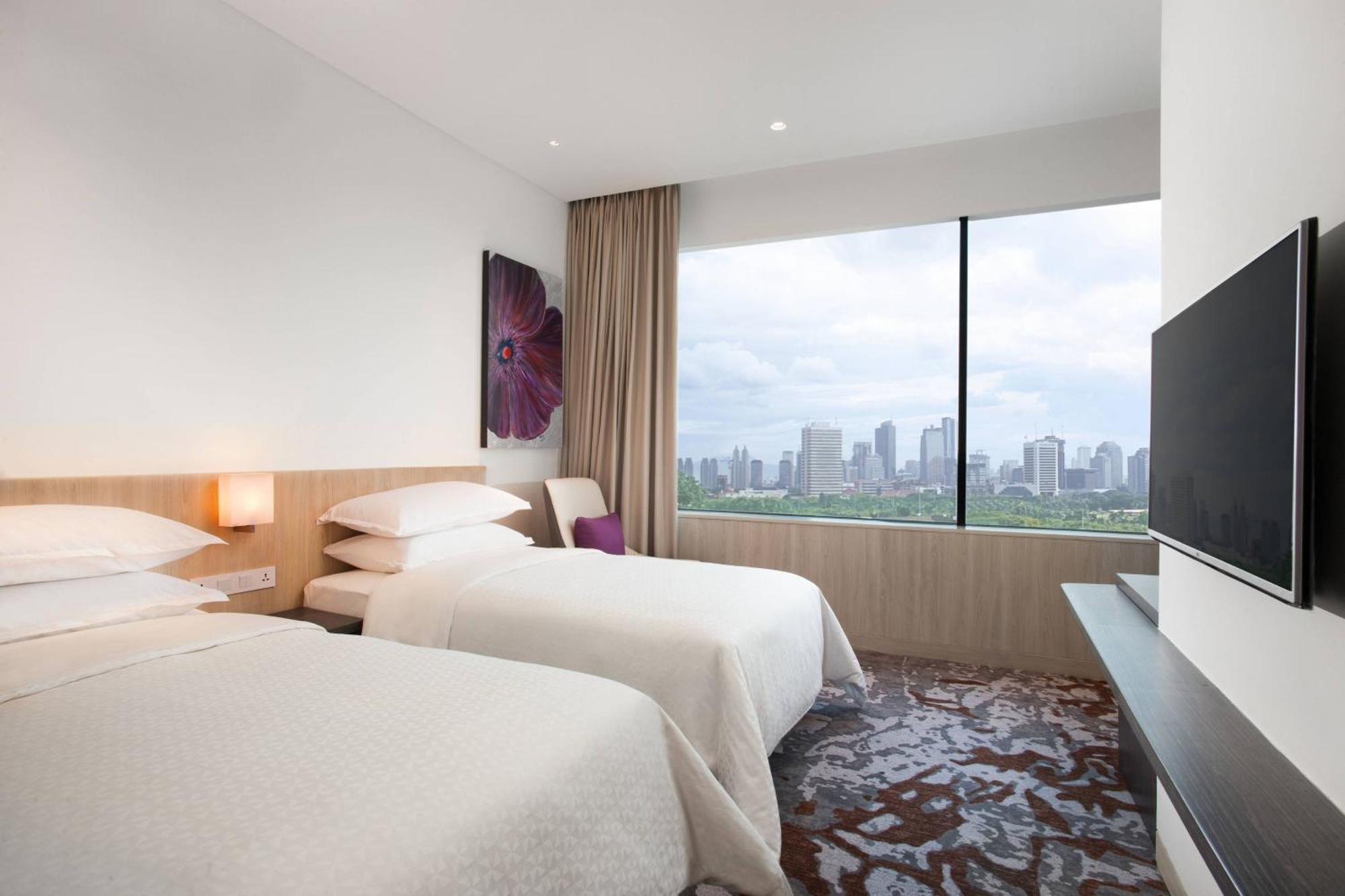 Four Points By Sheraton Jakarta Thamrin Екстериор снимка